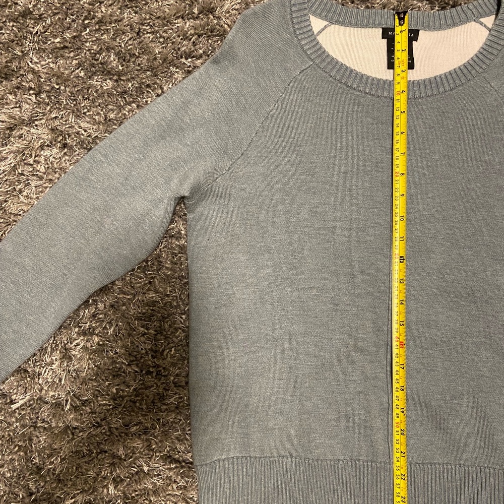 Sweater - Picture 3 of 6
